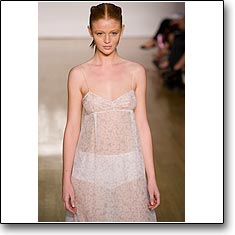 Araks Fashion show New York Spring Summer '07 © interneTrends.com model Cintia Dicker code arakss0701