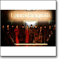 Laura Biagiotti Fashion show Milan Autumn Winter '05 '06 © interneTrends.com