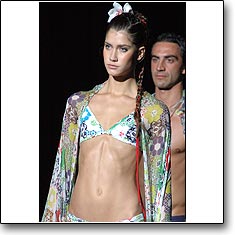 Dirk Bikkembergs Fashion show Milan Spring Summer '06  interneTrends.com model Guisela Rhein 