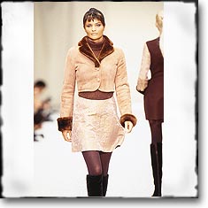 Alberta Ferretti Fashion Show Milan Fall Winter '94'95 © interneTrends.com classic model Helena Christensen