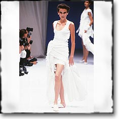 Gianfranco Ferré Fashion Show Milan Spring Summer '91 © interneTrends.com classic