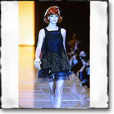 Gianni Versace Fashion Show Milan Spring Summer '92 © interneTrends.com classic model Linda Evangelista