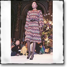 Givenchy Fashion Show Paris Fall Winter '86 '87 © interneTrends.com classic