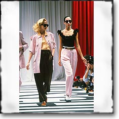 Moschino Fashion Show Milan Spring Summer '86 © interneTrends.com classic