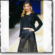 Trussardi Fashion Show Milan Spring Summer '95 © interneTrends.com classic model Kate Moss