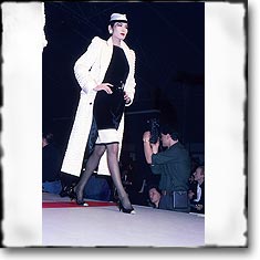 Valentino Fashion Show Paris Fall Winter '86 '87 © interneTrends.com classic