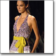 Clips Fashion show Milan Spring Summer '06 © interneTrends.com model Emina Cunmulaj