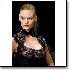 Click here to view beautiful Fabiana Semprebom internetrends portfolio