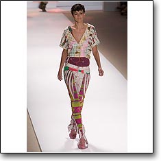 Custo Barcelona Fashion show New York Spring Summer '07 © interneTrends.com code custos0711