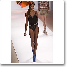 Custo Barcelona Fashion show New York Spring Summer '07 © interneTrends.com code custos0718