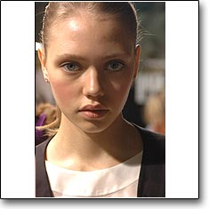 Click here to view beautiful Alyona Palgova internetrends portfolio