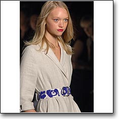 Click here to view beautiful Gemma Ward internetrends portfolio