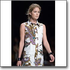 Etro Fashion show Milan Spring Summer '07 © interneTrends.com model Doutzen Kroes code etros0703