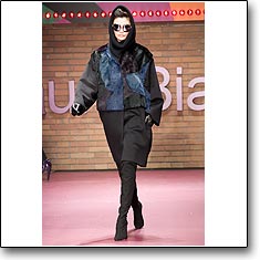 Laura Biagiotti Fashion Show Milan Autumn Winter '09 '10 © interneTrends.com