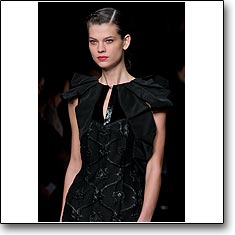 CLICK for Sportmax Autumn Winter 09 10