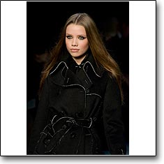 CLICK for Blumarine Autumn Winter 10 11