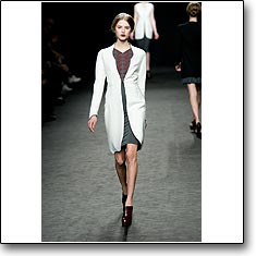 CLICK for Marco de Vincenzo Autumn Winter 10 11