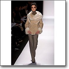 Badgley Mischka Fashion show New York Autumn Winter '07 '08 © interneTrends.com model Du Juan