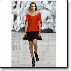 Chloé Fashion show Paris Autumn Winter '07 '08 © interneTrends.com model Kinga Rajzak