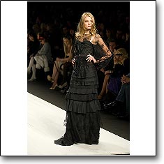 CLICK for La Perla Autumn Winter 07 08