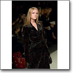 RoccoBarocco Fashion show Milan Autumn Winter '07 '08 © interneTrends.com model Vlada Roslyakova