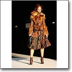 Just Cavalli Fashion show Milan Autumn Winter '05 '06 © interneTrends.com Model Cinthia Dicker