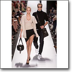 Michael Kors Fashion show New York Spring Summer '07 © interneTrends.com model Caroline Trentini code korss0708