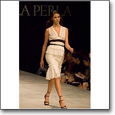 La Perla Fashion show Milan Spring Summer '05 © interneTrends.com