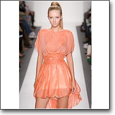 Joanna Mastroianni Fashion show New York Spring Summer '07 © interneTrends.com code mastroiannis0708