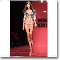 Miss Bikini Fashion show Milan Spring Summer '07 © interneTrends.com model Katarina Ivanovska Code missbikinis0708