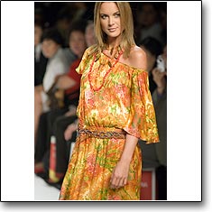 Silique Fashion show Milan Spring Summer '07 © interneTrends.com