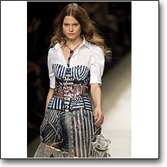Angelo Marani Fashion show Milan Spring Summer '08 © interneTrends.com model Behati Prinsloo