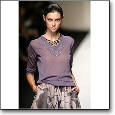 La Perla Fashion show Milan Spring Summer '08 © interneTrends.com model Ksenia Kahnovich
