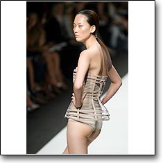 La Perla Fashion show Milan Spring Summer '08 © interneTrends.com model Hye Park