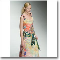 Laura Biagiotti Fashion show Milan Spring Summer '08 © interneTrends.com