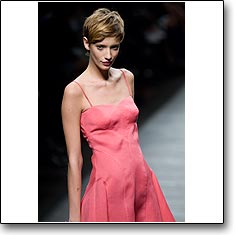 Mariella Burani Fashion show Milan Spring Summer '08 © interneTrends.com model Milagros Schmoll