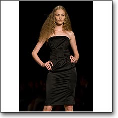 Sonia Fortuna Fashion show Milan Spring Summer '08 © interneTrends.com model Viviane Orth