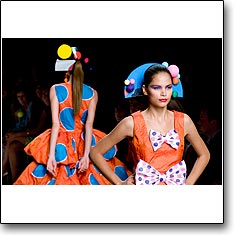 Agatha Ruiz de la Prada Fashion Show Milan Spring Summer '09 © interneTrends.com model Katja Shchekina