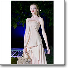 Anteprima Fashion Show Milan Spring Summer '09 © interneTrends.com model Vlada Roslyakova