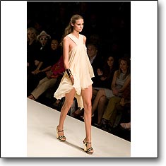 CLICK for Krizia Spring Summer 09