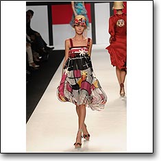 Sonia Fortuna Fashion Show Milan Spring Summer '09 © interneTrends.com model Charlotte di Calypso