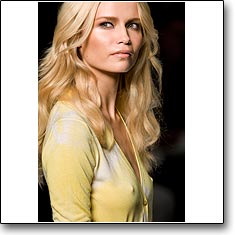 model Natasha Poly