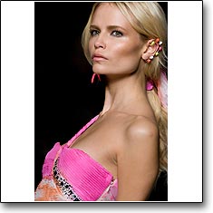model Natasha Poly