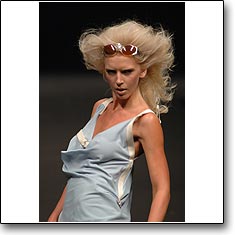 Unrath & Strano Fashion show Milan Spring Summer '06 © interneTrends.com