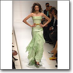 Valentin Yudashkin Fashion show Milan Spring Summer '06 © interneTrends.com