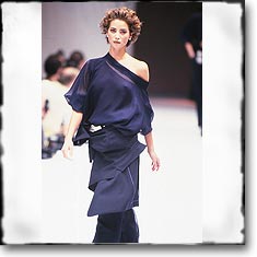 Gianfranco Ferr Fashion Show Milan Spring Summer '91 © interneTrends.com classic