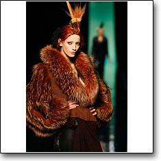 Jean Paul Gaultier Fashion show Paris Autumn Winter '07 '08 © interneTrends.com model Milagros Schmoll