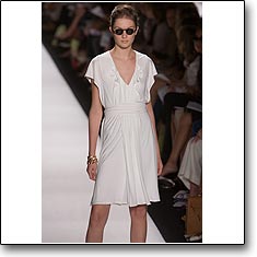 Carolina Herrera Fashion show New York Spring Summer '07 © interneTrends.com model Solange Wilvert code herreras0710