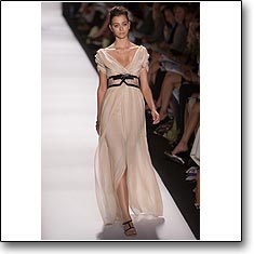 Carolina Herrera Fashion show New York Spring Summer '07 © interneTrends.com Morgane Dubled code herreras0718