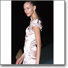Pilar Ruiz Fashion show Milan Spring Summer '06 © interneTrends.com